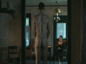 CHARLIE HUNNAM NUDE/SEXY SCENE IN DAHMER - MONSTER: THE JEFFREY DAHMER STORY