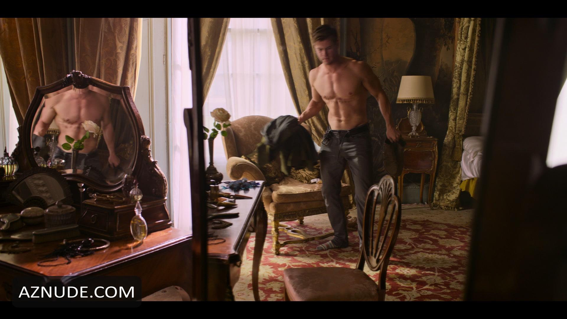 Chris Hemsworth Nude Aznude Men 