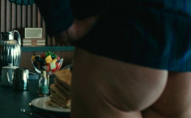 CHRISTOPHER MCDONALD NUDE/SEXY SCENE IN HAPPY GILMORE 2