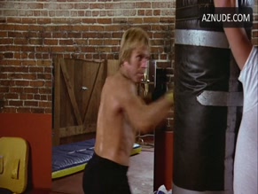 CHUCK NORRIS in THE OCTAGON (1980)