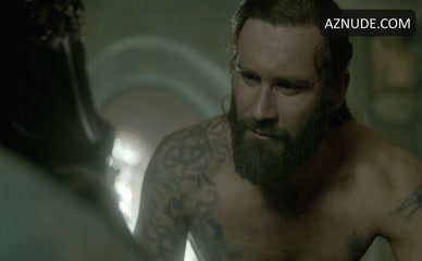 Viking Gay Porn Captions - Clive Standen Sexy, Shirtless Scene in Vikings - AZNude Men