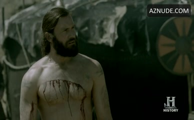 CLIVE STANDEN in Vikings