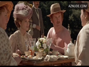 COLM MEANEY NUDE/SEXY SCENE IN THE ROAD TO WELLVILLE