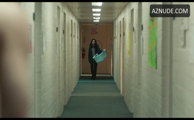 COOPER RAIFF NUDE/SEXY SCENE IN SHITHOUSE