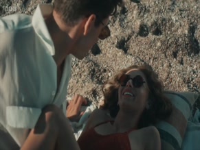 OLIVER JACKSON-COHEN in TOWARDS ZERO (2025)