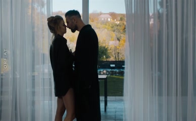 MURATHAN MUSLU NUDE/SEXY SCENE IN VORSTADTWEIBER