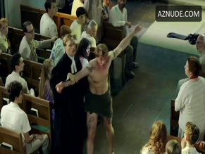 DAVID SCHUTTER NUDE/SEXY SCENE IN 8 DAYS