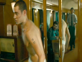 DEREK MAGYAR NUDE/SEXY SCENE IN TRAIN