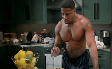 DEVALE ELLIS NUDE/SEXY SCENE IN TYLER PERRY'S ZATIMA