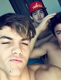 DOLANTWINSNUDEANDSEXYPHOTOCOLLECTION - Nude and Sexy Photo Collection