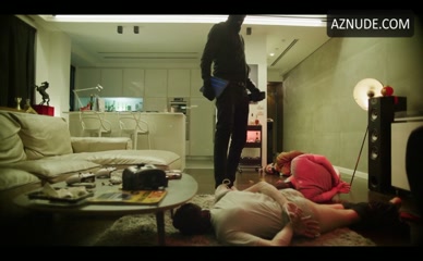 DOR HARARI NUDE/SEXY SCENE IN CHILDREN IN THE WOODS