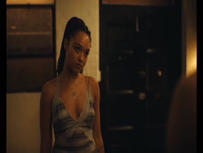 JOSH HELMAN NUDE/SEXY SCENE IN WATCHING YOU