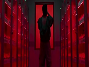 AYUSHMANN KHURRANA NUDE/SEXY SCENE IN THAMMA