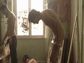 EIKE WEINREICH NUDE/SEXY SCENE IN NEUE VAHR SUD