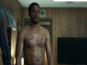 ELIJAH COLLINS NUDE/SEXY SCENE IN LANDMAN
