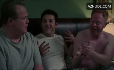 Modern Family Luke Gay Porn - Showing Porn Images for Modern family luke gay porn | www ...