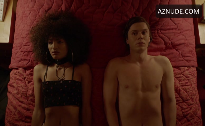 777px x 480px - Evan Peters Sexy Scene In Pose Aznude Men | Free Hot Nude Porn Pic Gallery