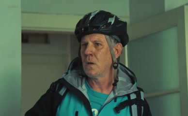 PETR UHLIK NUDE/SEXY SCENE IN KOUZLO DERBY