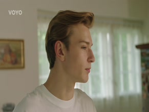 JAKUB STAFEK NUDE/SEXY SCENE IN POLICIE HVAR
