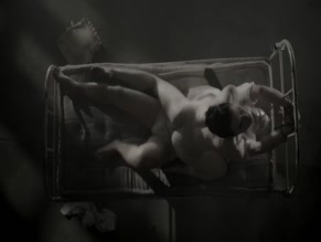 MATT GIBBONS NUDE/SEXY SCENE IN CAIRO KNIFE FIGHT: REZLORD