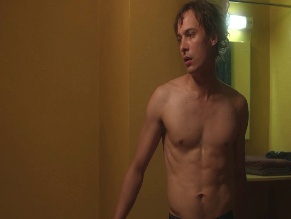 FRANK DILLANE in URCHIN