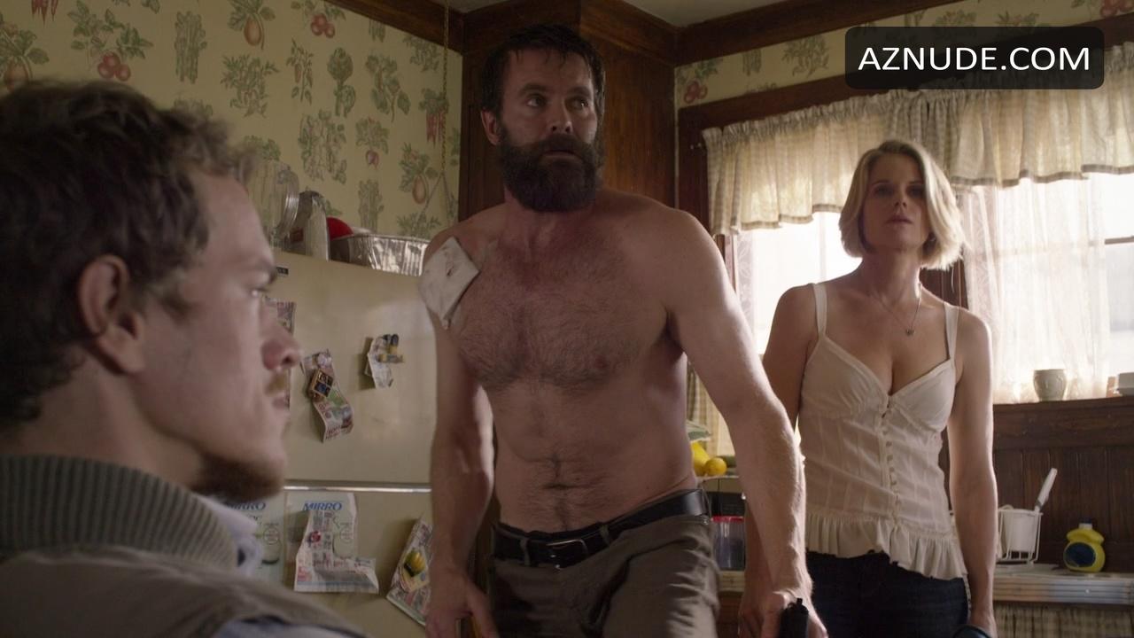 Garret dillahunt naked