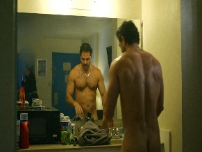 GERARDO CELASCO NUDE/SEXY SCENE IN THE WATERFRONT