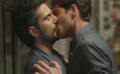 GIANMARCO SAURINO,GIANCARLO COMMARE NUDE/SEXY SCENE IN MASCARPONE: THE RAINBOW CAKE