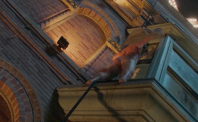 GLEN POWELL,BEN TOYER NUDE/SEXY SCENE IN THE RUNNING MAN