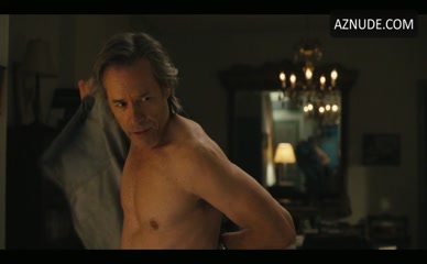 GUY PEARCE in Mare Of Easttown