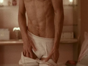 IGBY RIGNEY NUDE/SEXY SCENE IN THE SHARDS