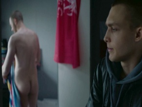 JAKUB SIERENBERG NUDE/SEXY SCENE IN NORWEGIAN DREAM