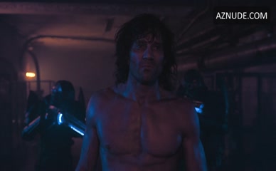 JANDRE LE ROUX NUDE/SEXY SCENE IN VAGRANT QUEEN