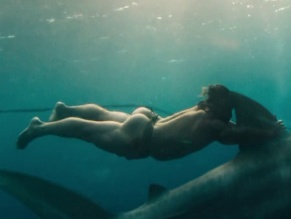 JASON MOMOA NUDE/SEXY SCENE IN CHIEF OF WAR
