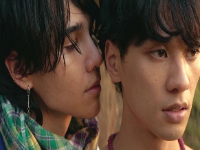 JEFF SATUR,HARIT BUAYOI NUDE/SEXY SCENE IN THE PARADISE OF THORNS