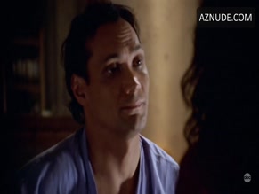 JIMMY SMITS NUDE/SEXY SCENE IN NYPD BLUE