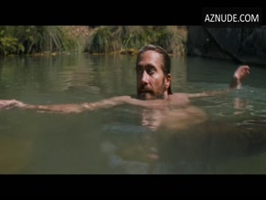 JOAQUIN PHOENIX NUDE/SEXY SCENE IN THE SISTERS BROTHERS