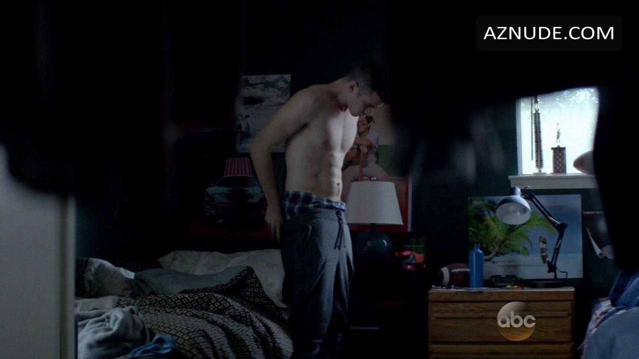 Joey pollari nude