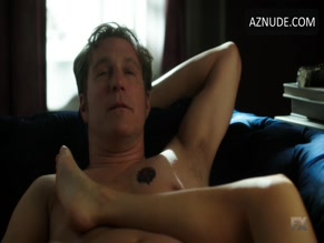 JOHN CORBETT in SEX&DRUGS;&ROCK;&ROLL;(2015)