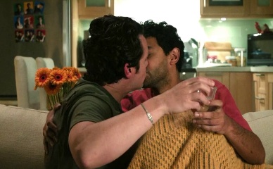 JONATHAN GROFF,KARAN SONI NUDE/SEXY SCENE IN A NICE INDIAN BOY
