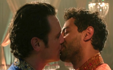 JONATHAN GROFF,KARAN SONI NUDE/SEXY SCENE IN A NICE INDIAN BOY