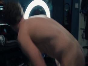 JOSEPH EVANS,ALAN CUMMING NUDE/SEXY SCENE IN TIP TOE