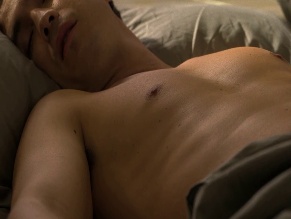 JUAN PABLO URREGO NUDE/SEXY SCENE IN DELIRIUM