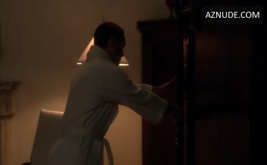 JUDE LAW in The Young Pope