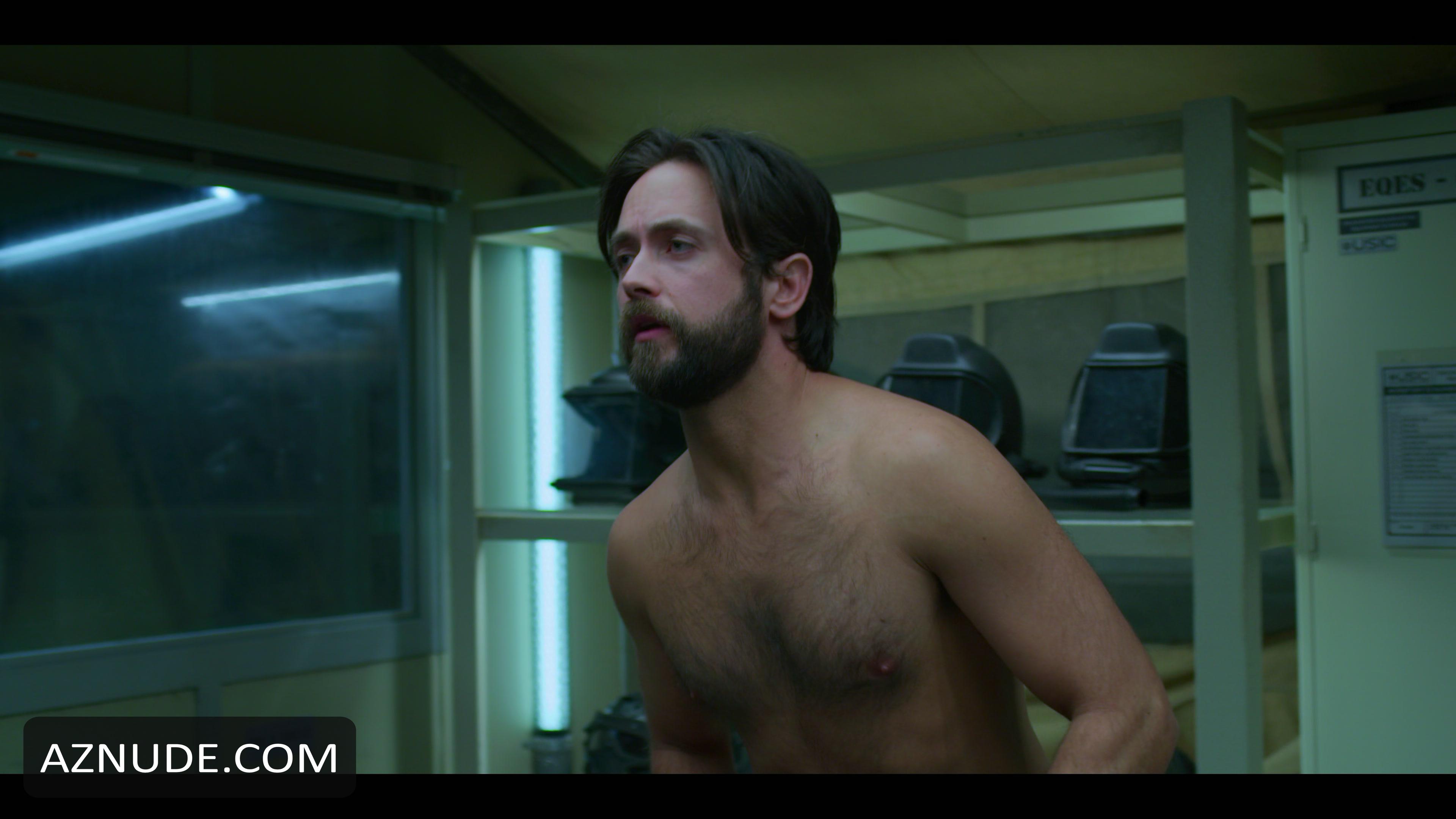Justin Chatwin Nude