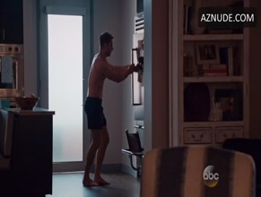 JUSTIN HARTLEY in MISTRESSES(2013)