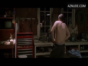 KEVIN SPACEY NUDE/SEXY SCENE IN AMERICAN BEAUTY