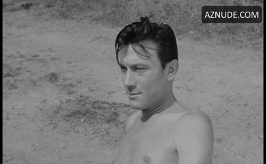 LAURENCE HARVEY in The Manchurian Candidate