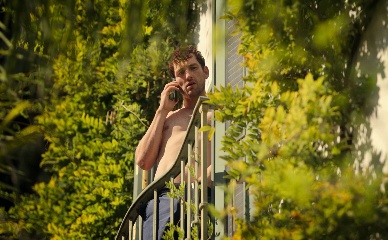 LAURIE DAVIDSON NUDE/SEXY SCENE IN THE GIRLFRIEND