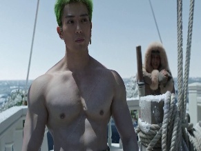 MACKENYU NUDE/SEXY SCENE IN ONE PIECE